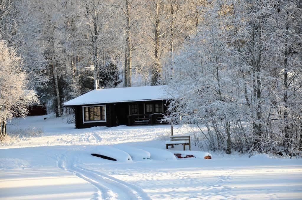 Hotel Hanhi Lapinjarvi ภายนอก รูปภาพ